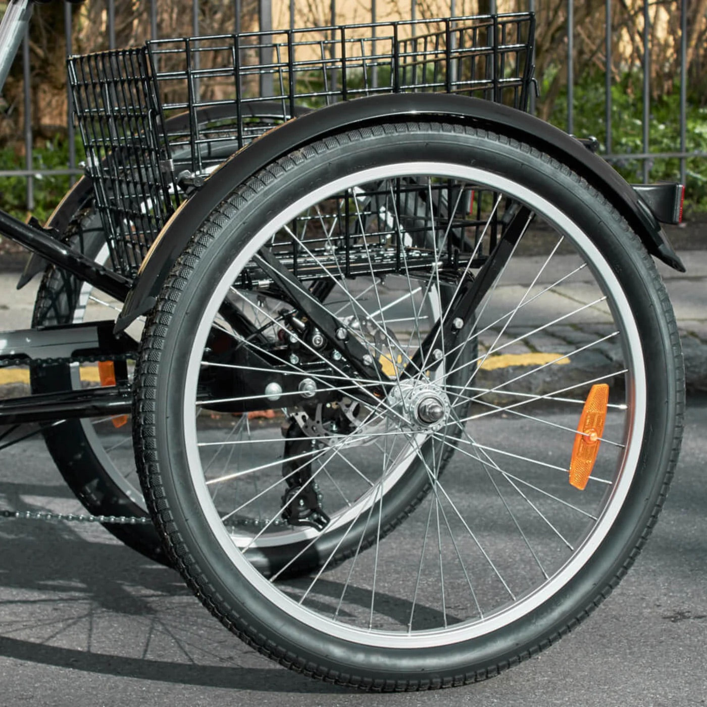 Amcargobikes Low-Step Electric Tricycle