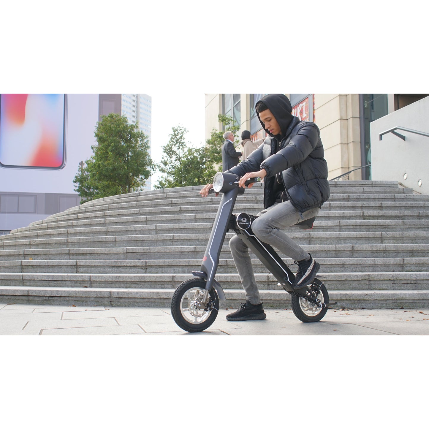 Cruzaa E-Scooter PRO Carbon Black – with Built-in Speakers & Bluetooth